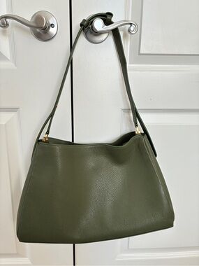 🫒🍸 Green LEATHER Adjustable Shoulder Bag Vera Bradley